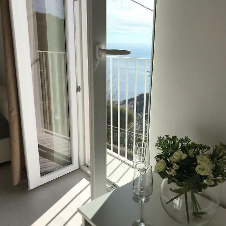 דירות קסטלמולה Giorgiada Luxury מראה חיצוני תמונה